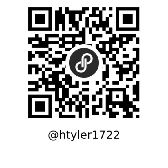 htyler1722 is going live!   lipgloss, lashes, & lux! - Picture 5 of 7